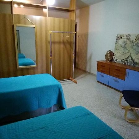 Beb Infamiglia Bed & Breakfast Cascinette Dış mekan fotoğraf