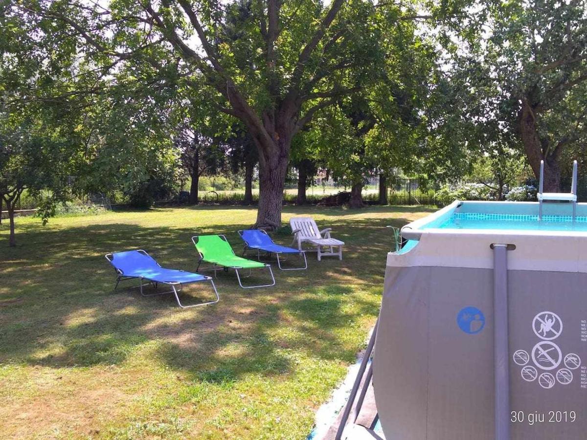 Beb Infamiglia Bed & Breakfast Cascinette Dış mekan fotoğraf